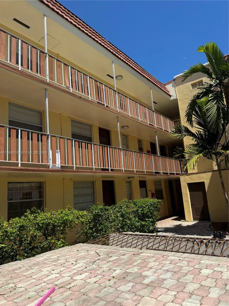 13655 NE 10th Ave # 208, North Miami, FL 33161 photo 12