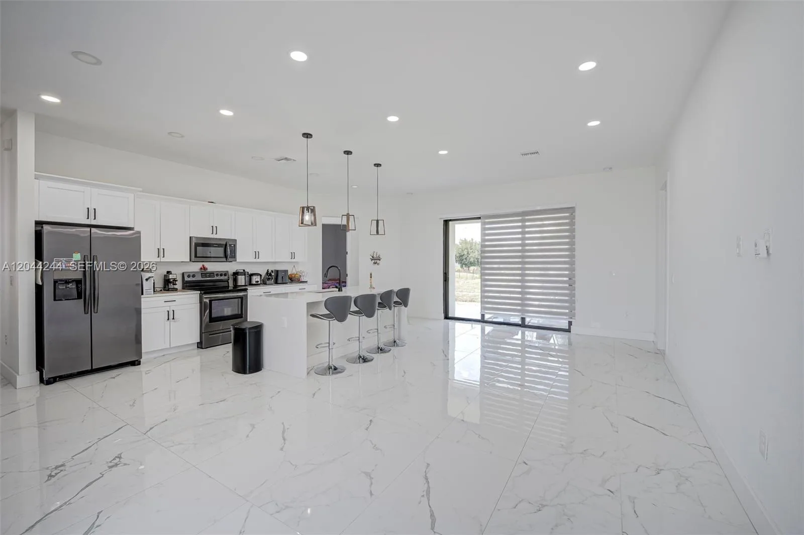 7834 14TH PL, La Belle, FL 33935 — zdjęcie 3