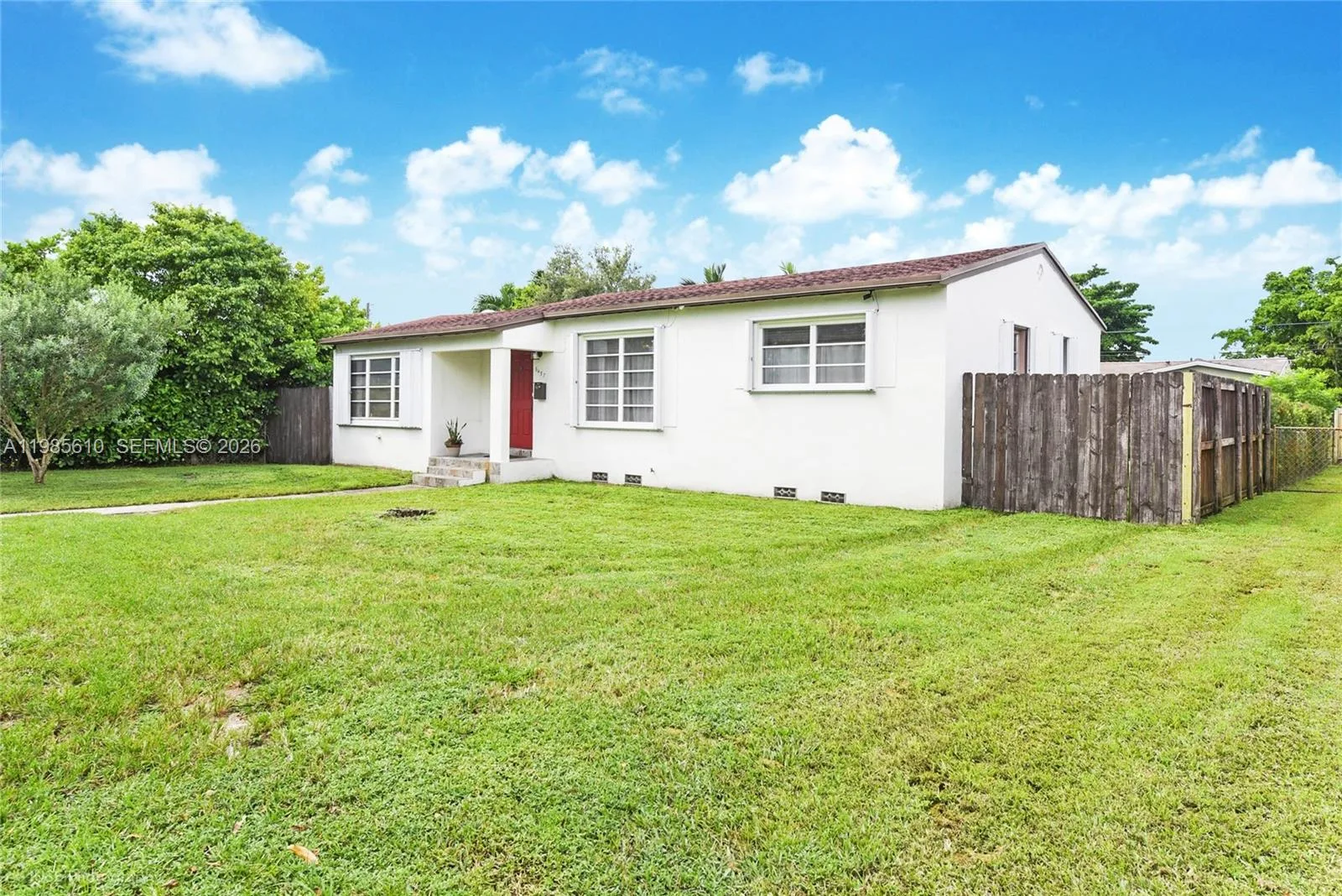 6457 SW 10th St, West Miami, FL 33144 photo 4