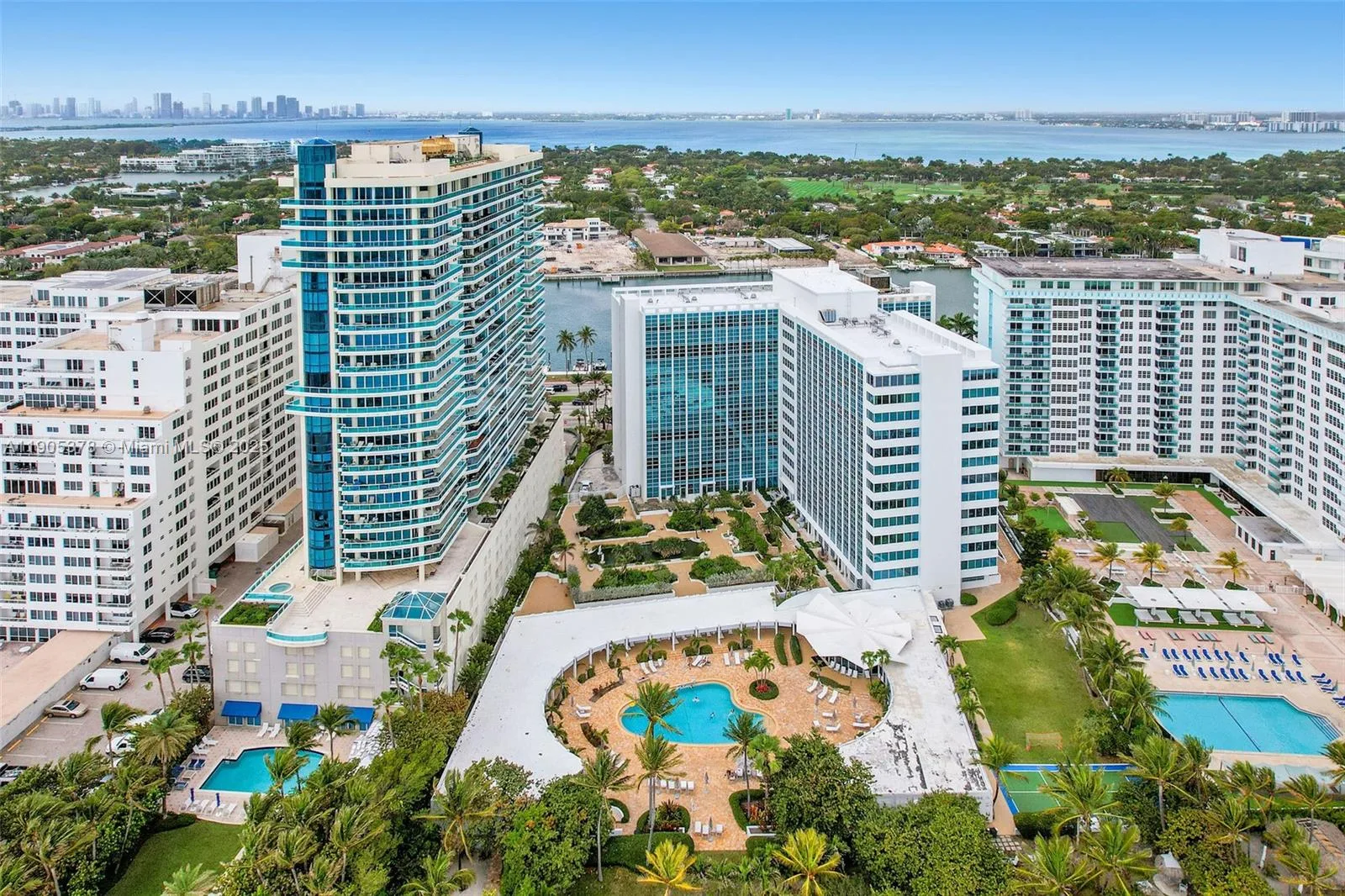 5055 Collins Ave # 2J, Miami Beach, FL 33140