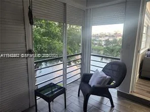 5001 NW 34th St # 305, Lauderdale Lakes, FL 33319 — zdjęcie 5