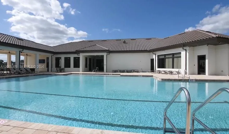 14008 Oviedo Pl, Fort Myers, FL 33905 photo 4
