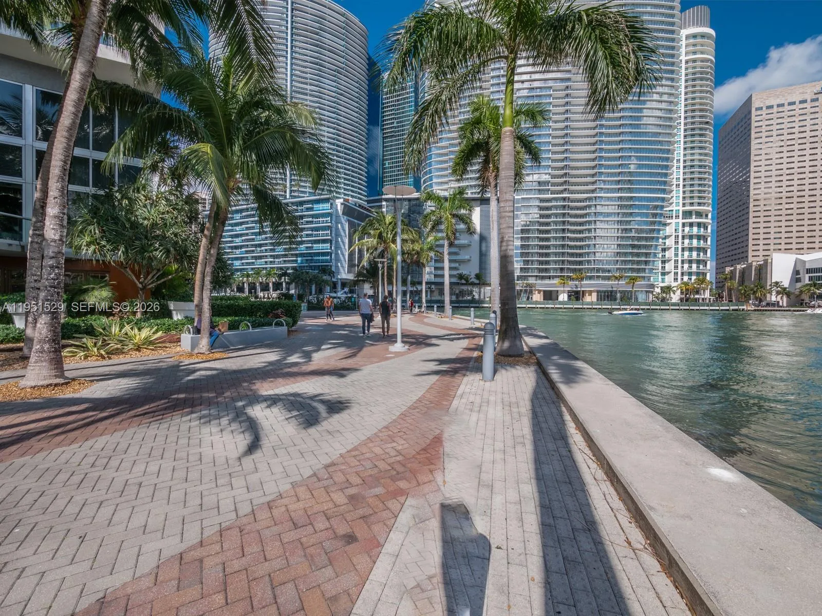 465 Brickell Ave # 2304, Miami, FL 33131 photo 9