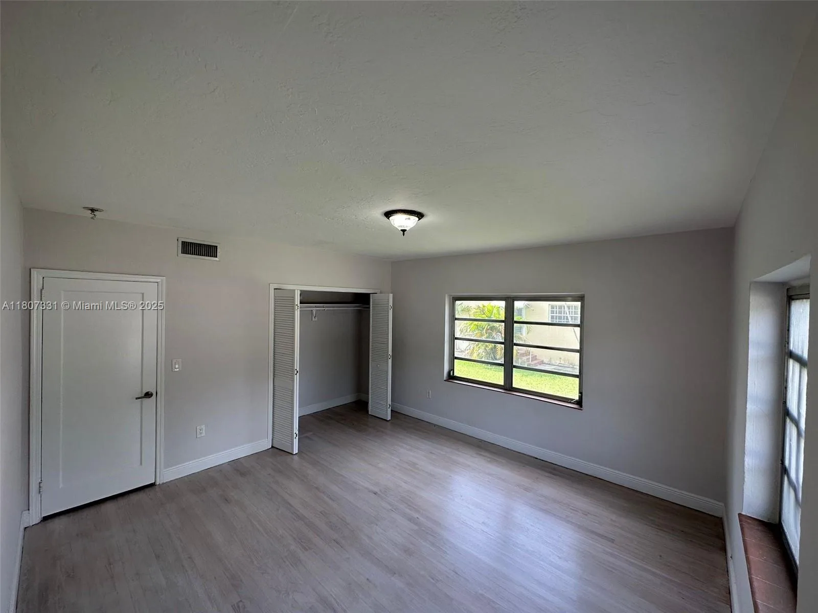 3621 Ponce De Leon Blvd, Coral Gables, FL 33134 photo 8