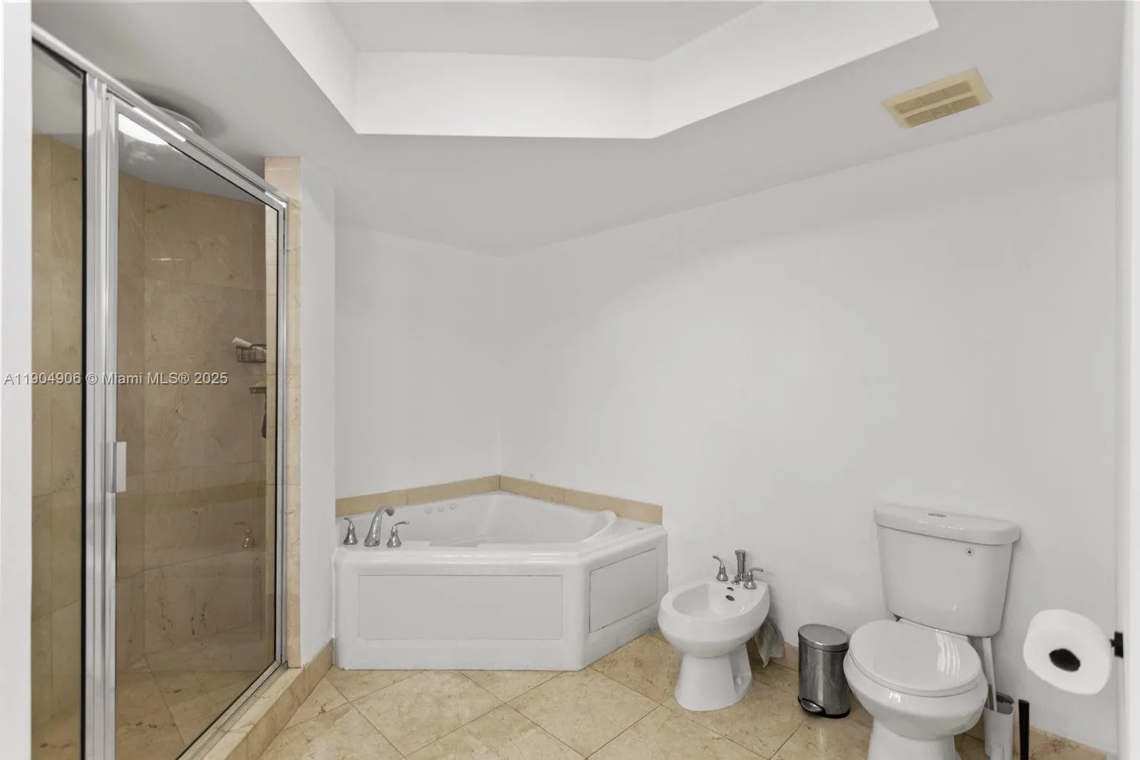 17555 Atlantic Blvd # PH7, Sunny Isles Beach, FL 33160 photo 12