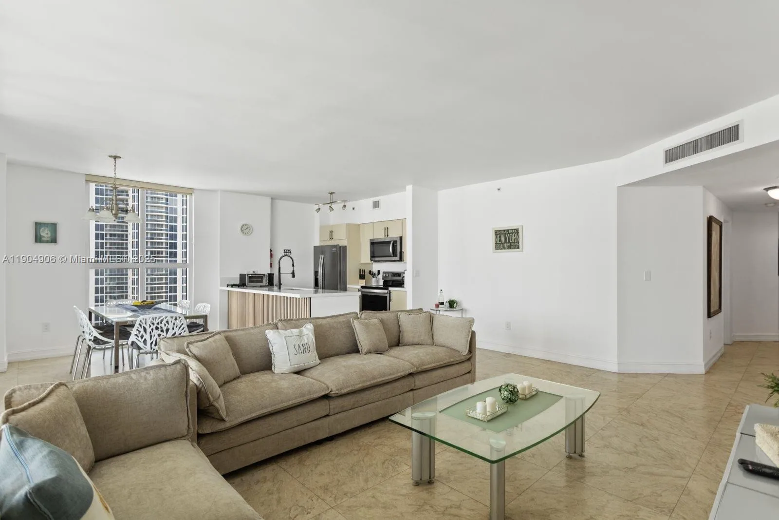 17555 Atlantic Blvd # PH7, Sunny Isles Beach, FL 33160 photo 5