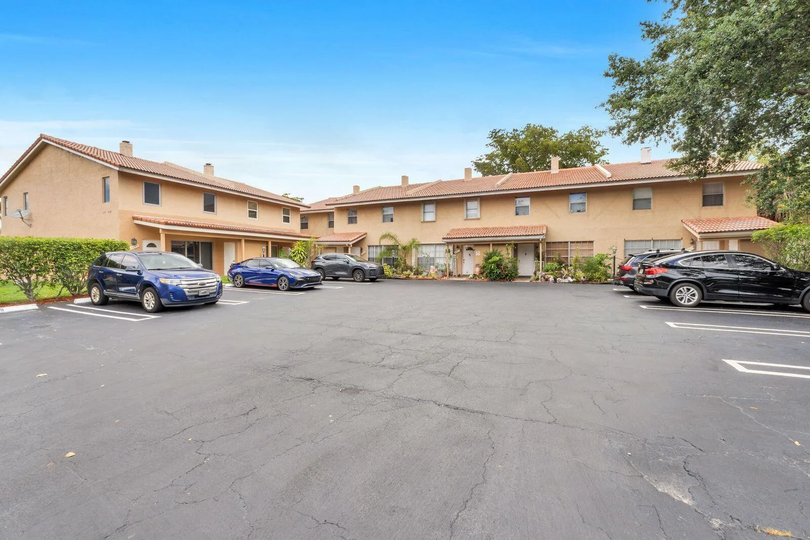 4295 Coral Springs Drive # 3c, Coral Springs, FL 33065