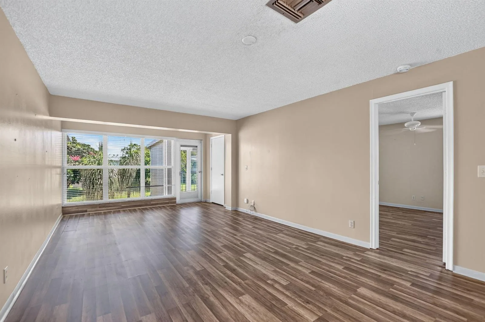 2901 SW 15TH Street # 204, Delray Beach, FL 33445