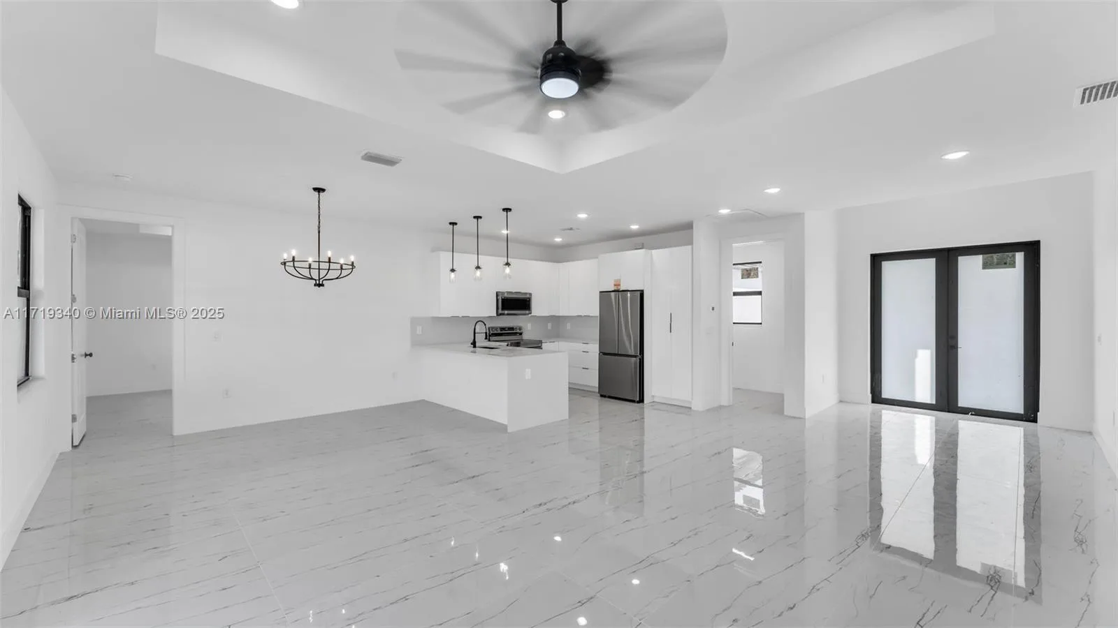 907 Chaplin Ave, Lehigh Acres, FL 33971 photo 5
