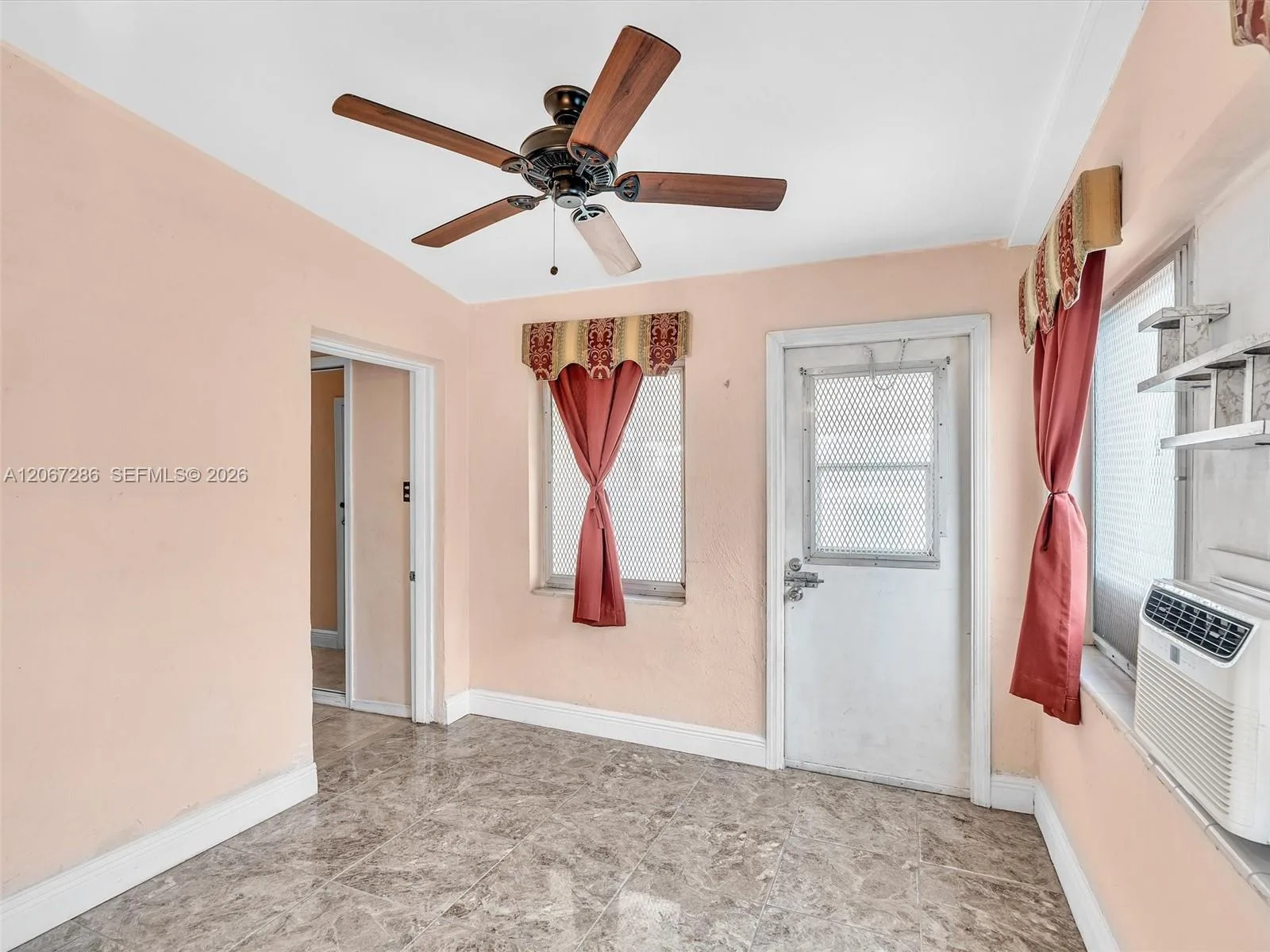 10 SW 72nd Ave, Miami, FL 33144 photo 11