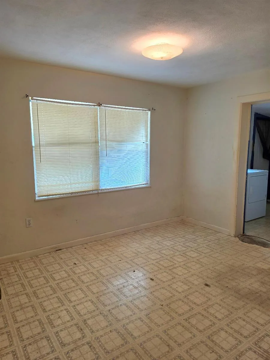 325 SE 16th Avenue, Okeechobee, FL 34974 photo 4