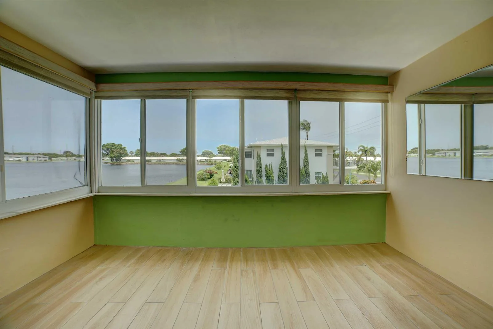 1118 Lake Terrace # 204, Boynton Beach, FL 33426 photo 2