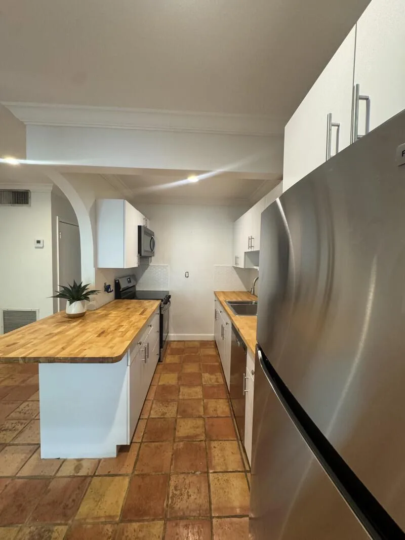 1640 NE 4th Place, Fort Lauderdale, FL 33301 photo 5