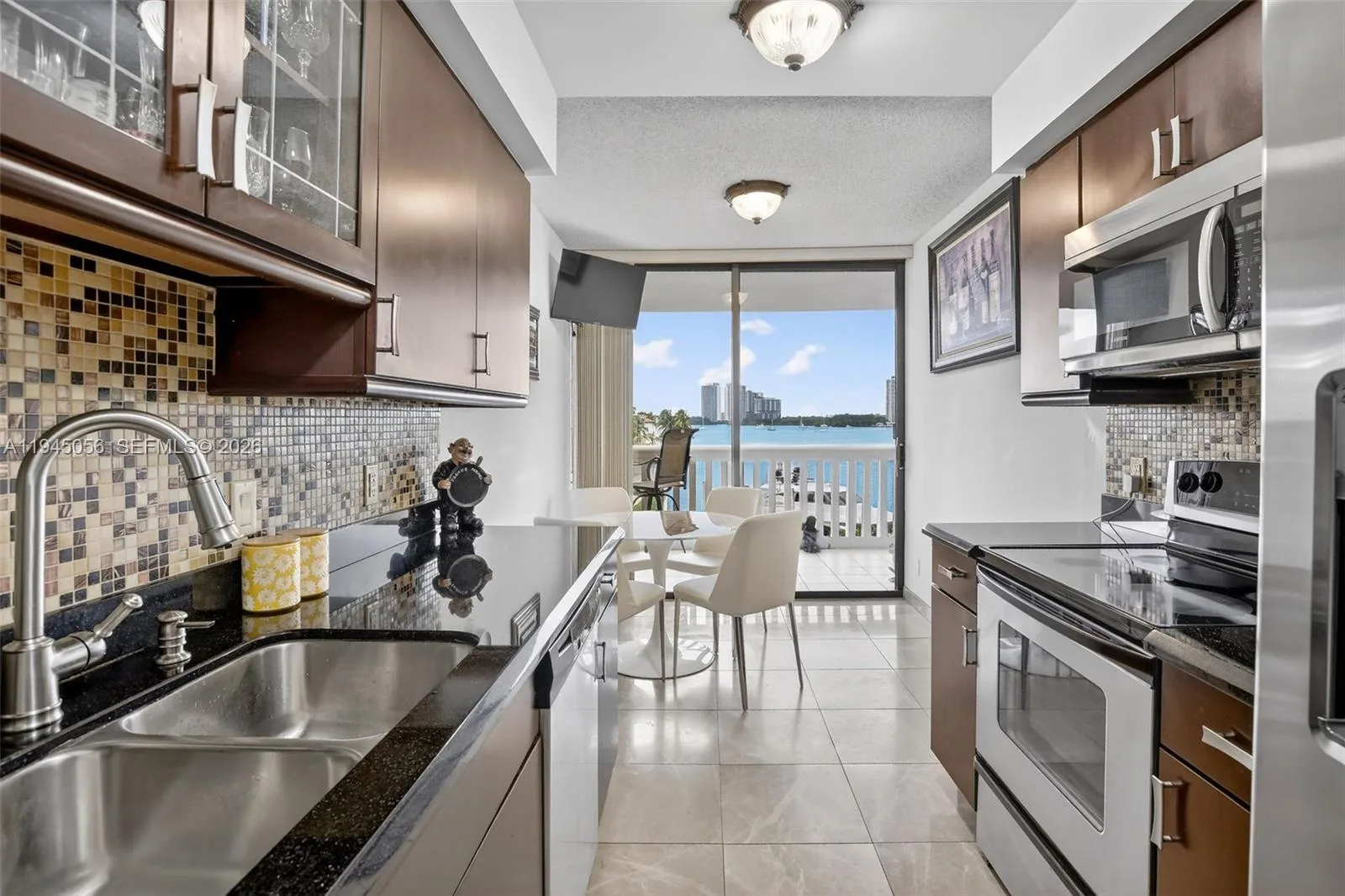 1000 Island Blvd # 312, Aventura, FL 33160 photo 11
