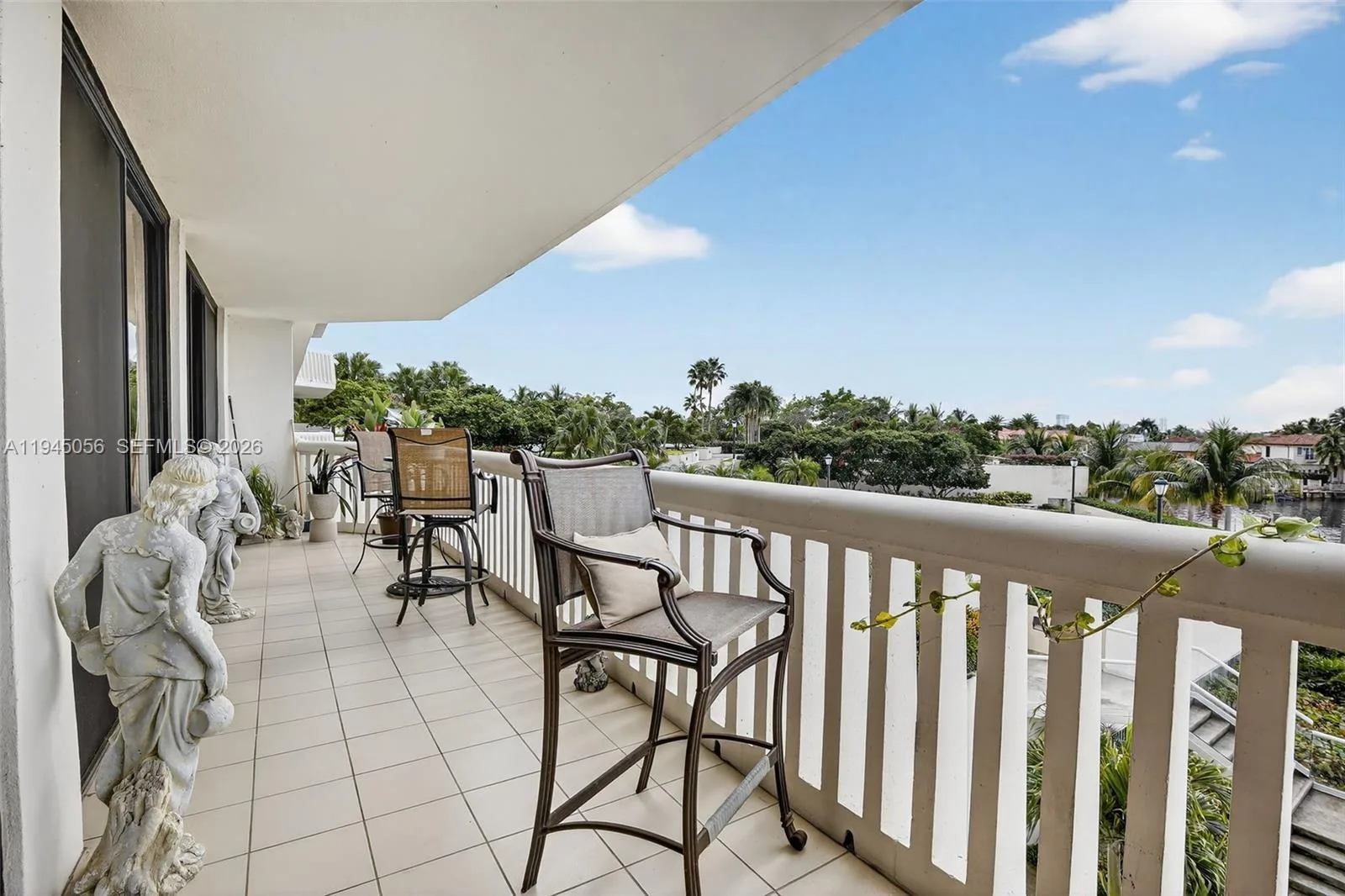 1000 Island Blvd # 312, Aventura, FL 33160 photo 3