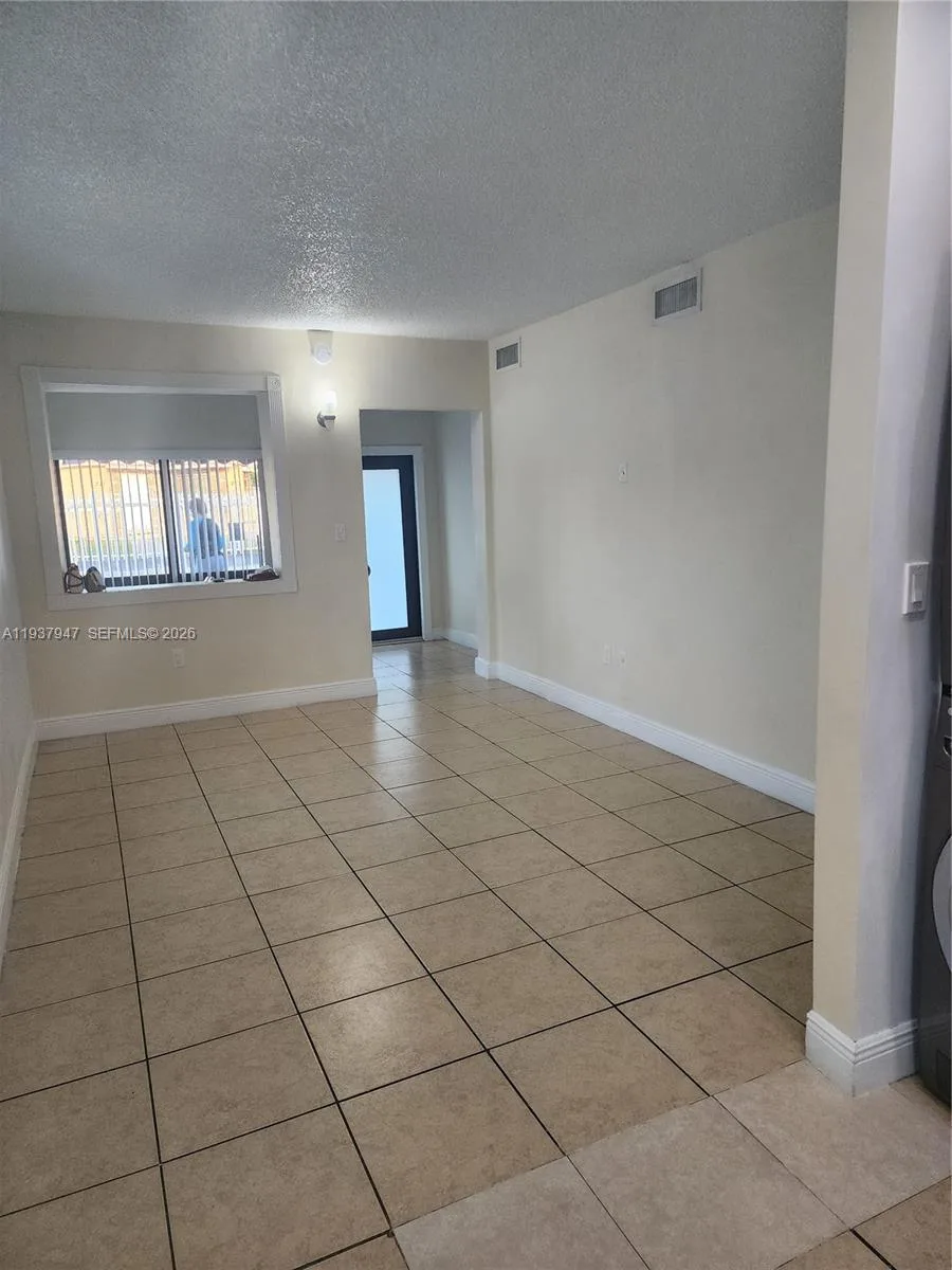 310-312 SW 36th Ave, Miami, FL 33135 photo 3