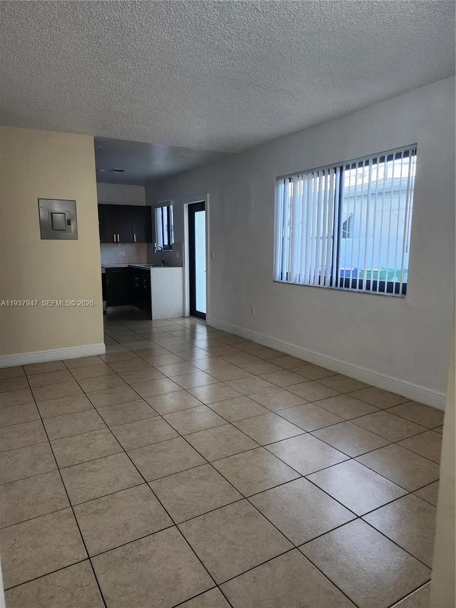 310-312 SW 36th Ave, Miami, FL 33135 photo 5