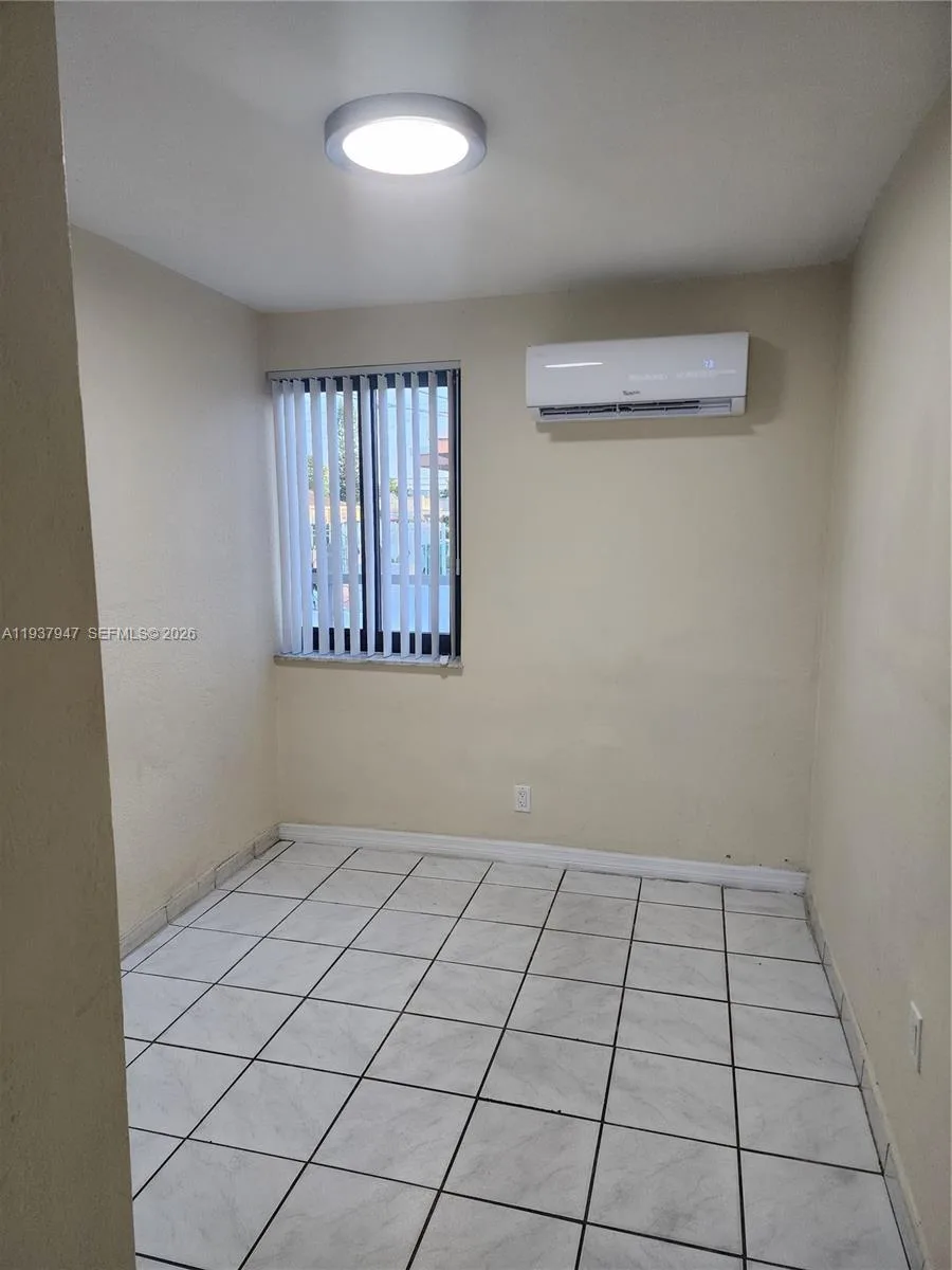 310-312 SW 36th Ave, Miami, FL 33135 photo 6