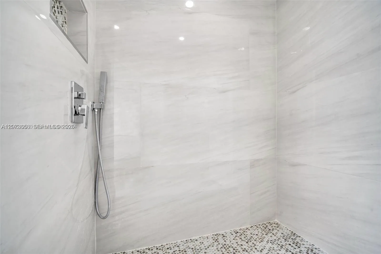 9301 SW 4th St # 229F, Miami, FL 33174 photo 5