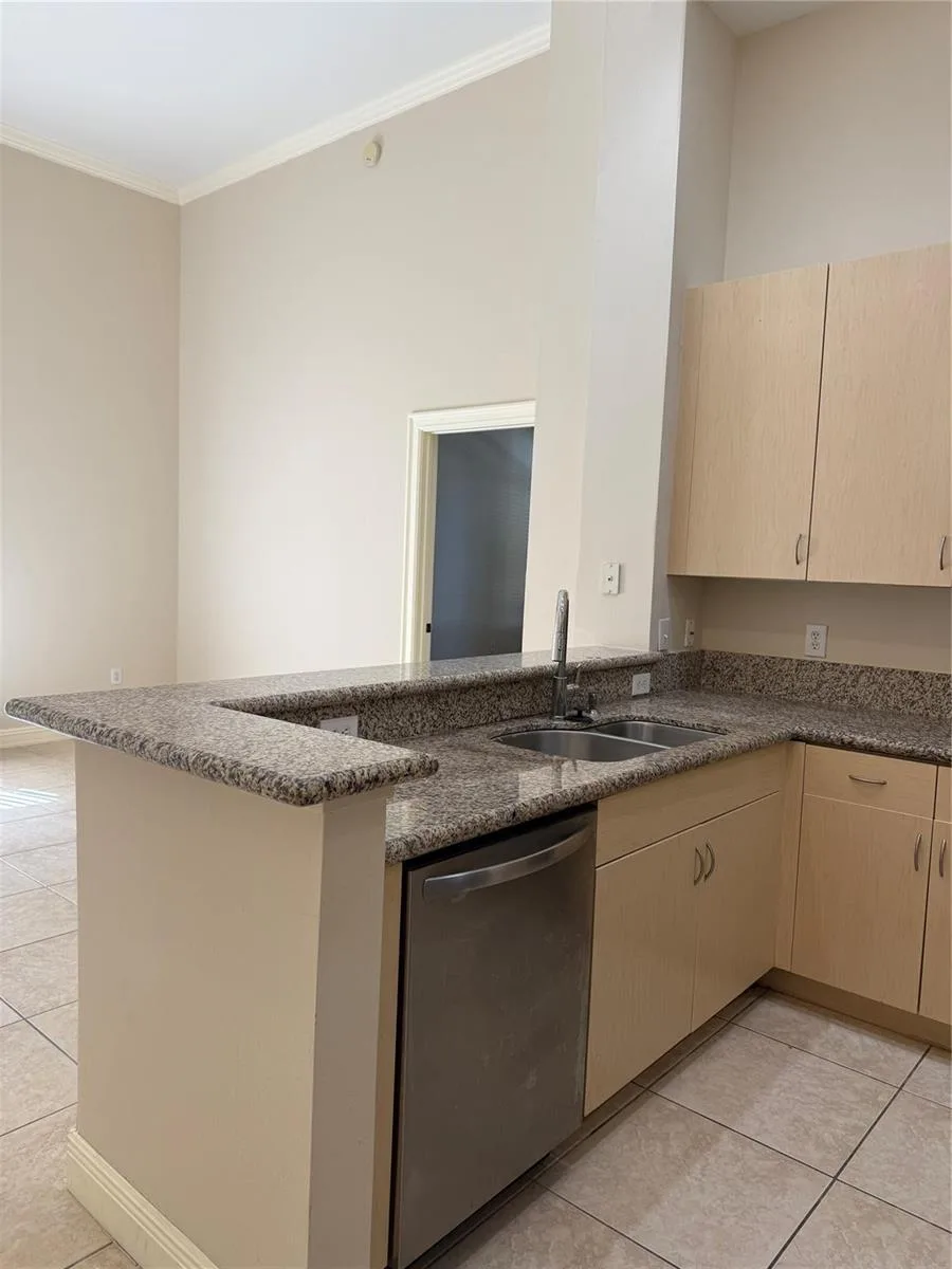 16102 Emerald Estates Drive # 103, Weston, FL 33331 photo 3