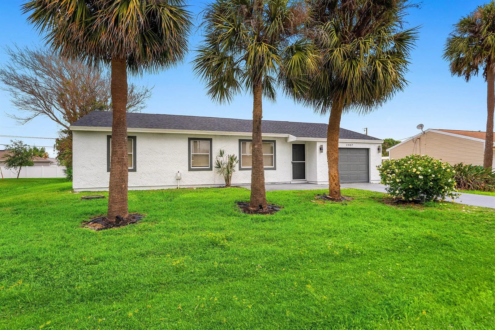 2937 SE Ironton Avenue, Port St. Lucie, FL 34952