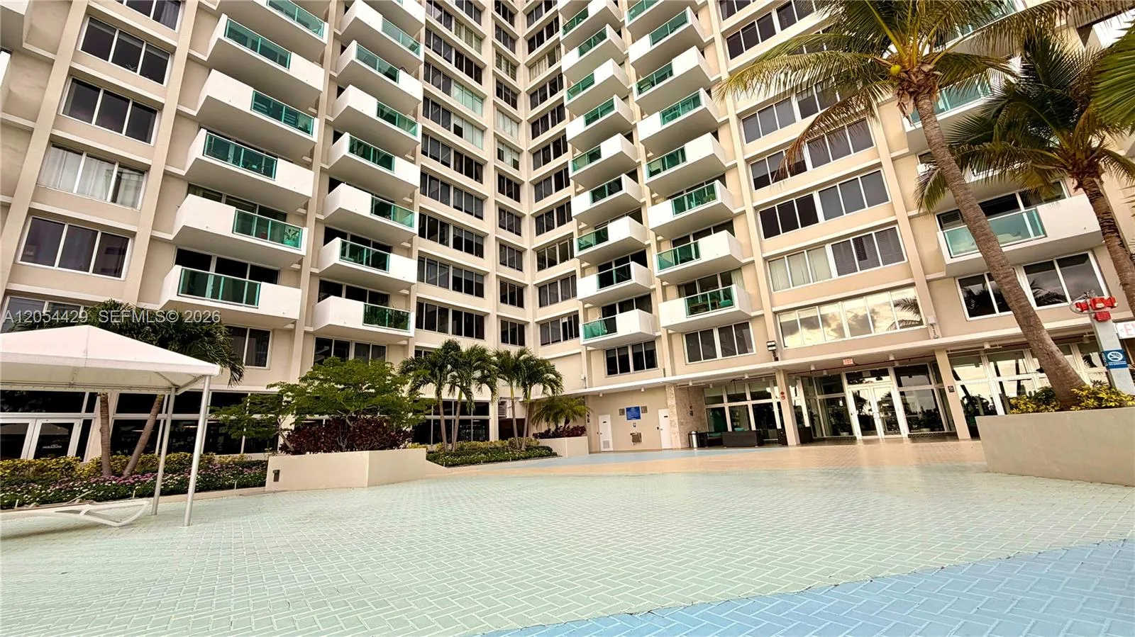 1200 WEST AV # 1423, Miami Beach, FL 33139