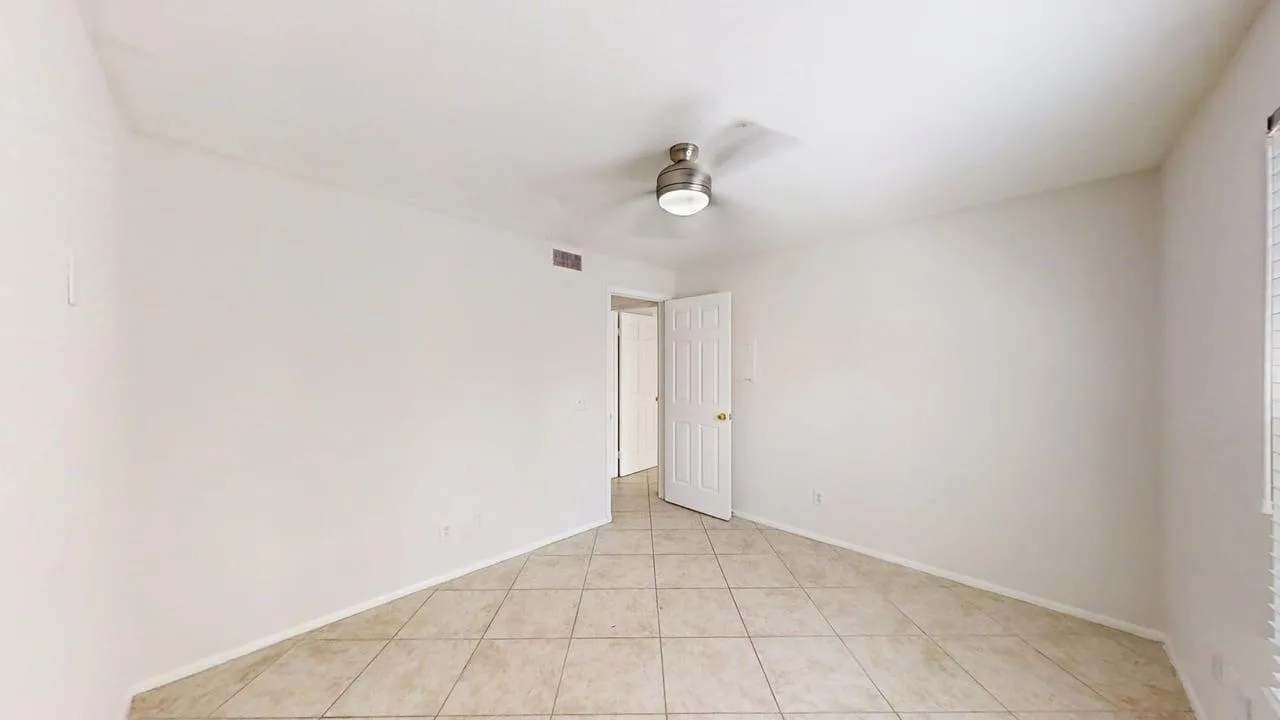 1885 Palm Cove Boulevard # 10-307, Delray Beach, FL 33445 photo 12