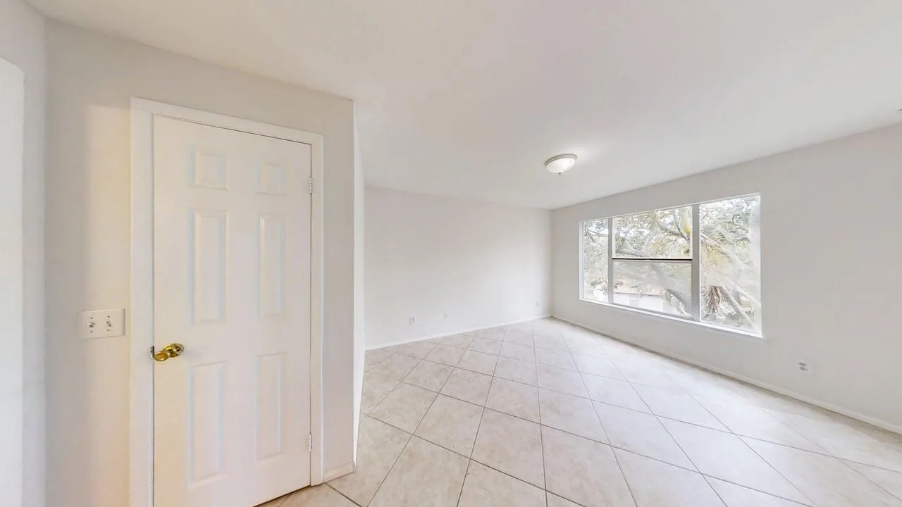 1885 Palm Cove Boulevard # 10-307, Delray Beach, FL 33445 photo 7