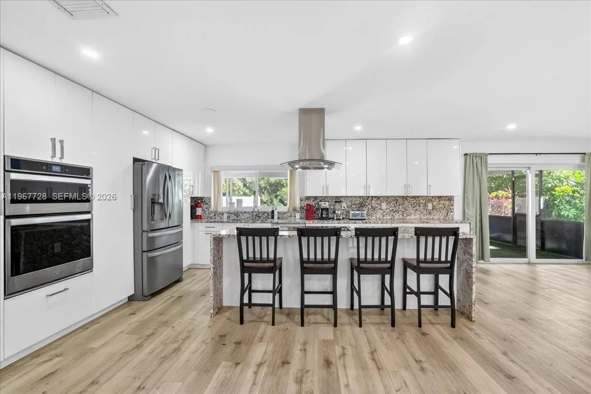 3211 Calle Largo Dr, Hollywood, FL 33021 photo 7