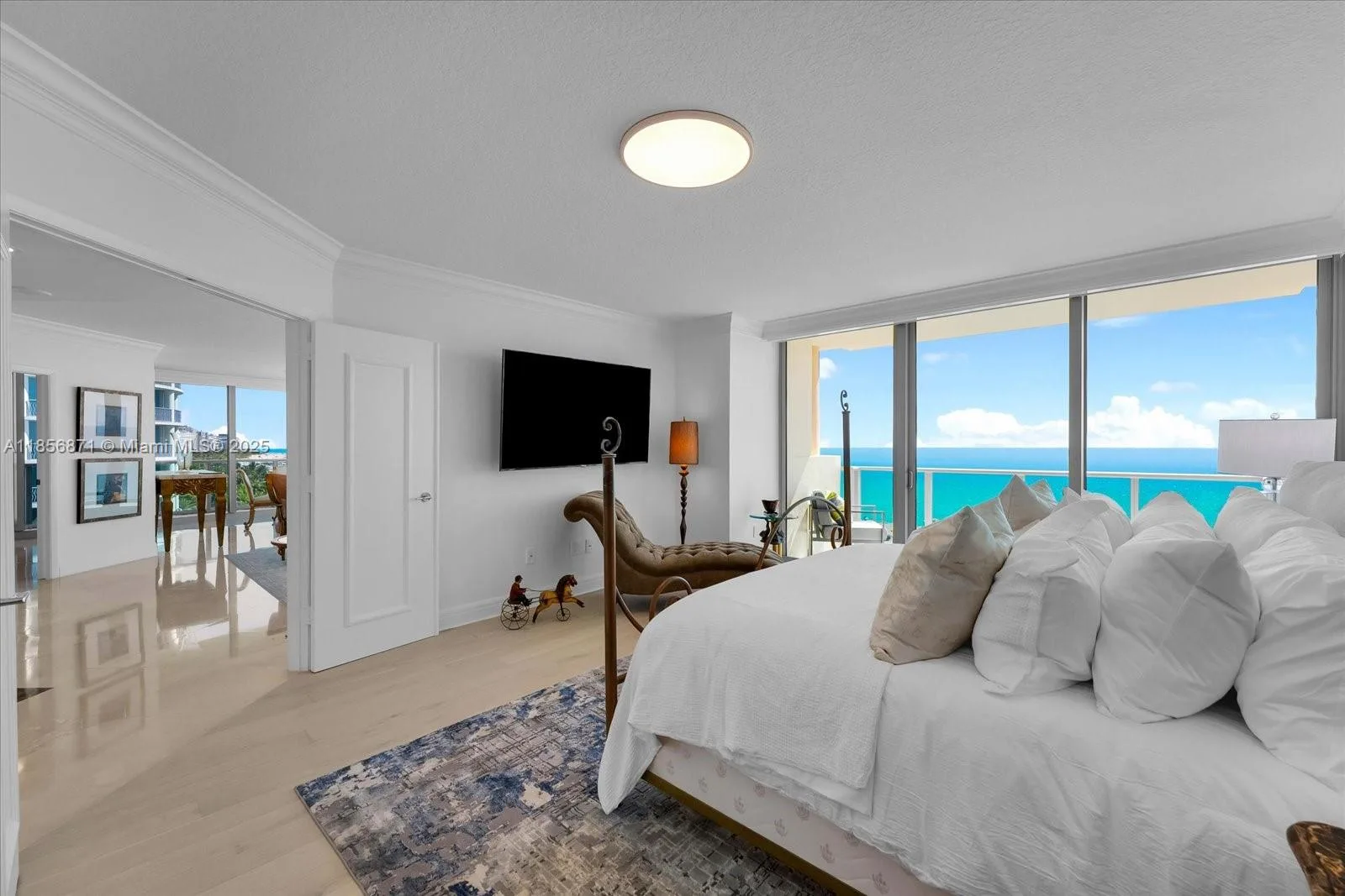 1455 Ocean Dr # 909, Miami Beach, FL 33139 photo 12