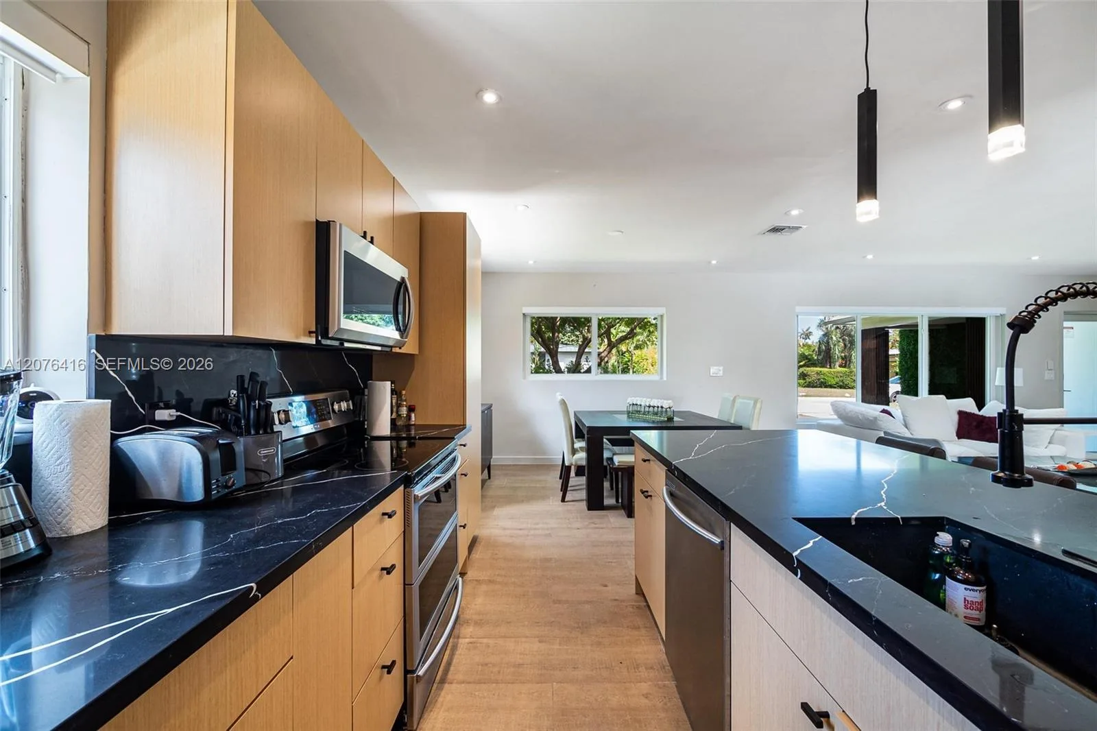 10658 NE 11th Ave, Miami Shores, FL 33138 photo 6