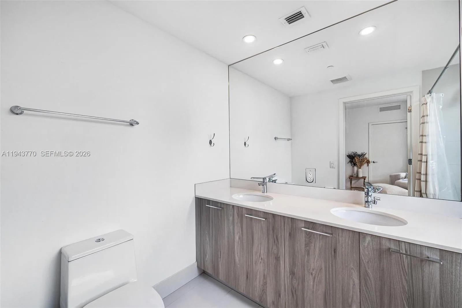 501 NE 31st St # 3009, Miami, FL 33137 photo 13
