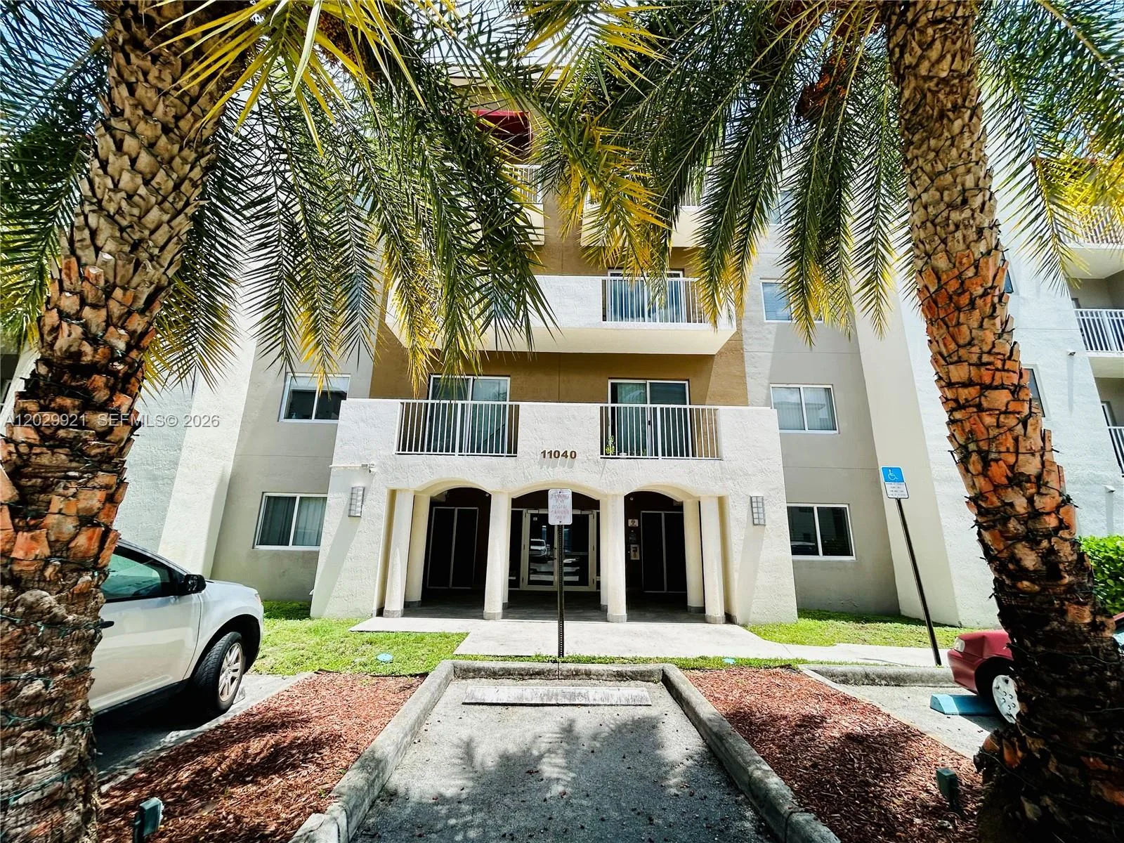 11040 SW 196th St # 412, Cutler Bay, FL 33157