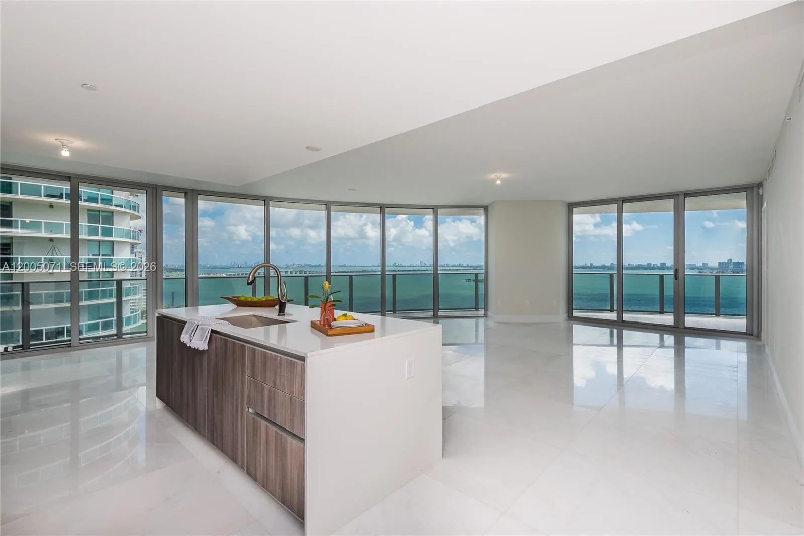 488 NE 18th St # 2512, Miami, FL 33132 photo 6