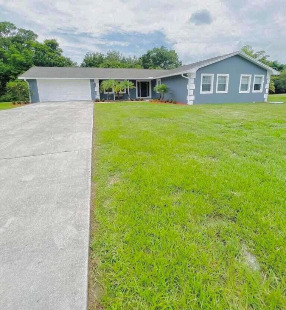 2118 SE MORNINGSIDE Boulevard, Port St. Lucie, FL 34952