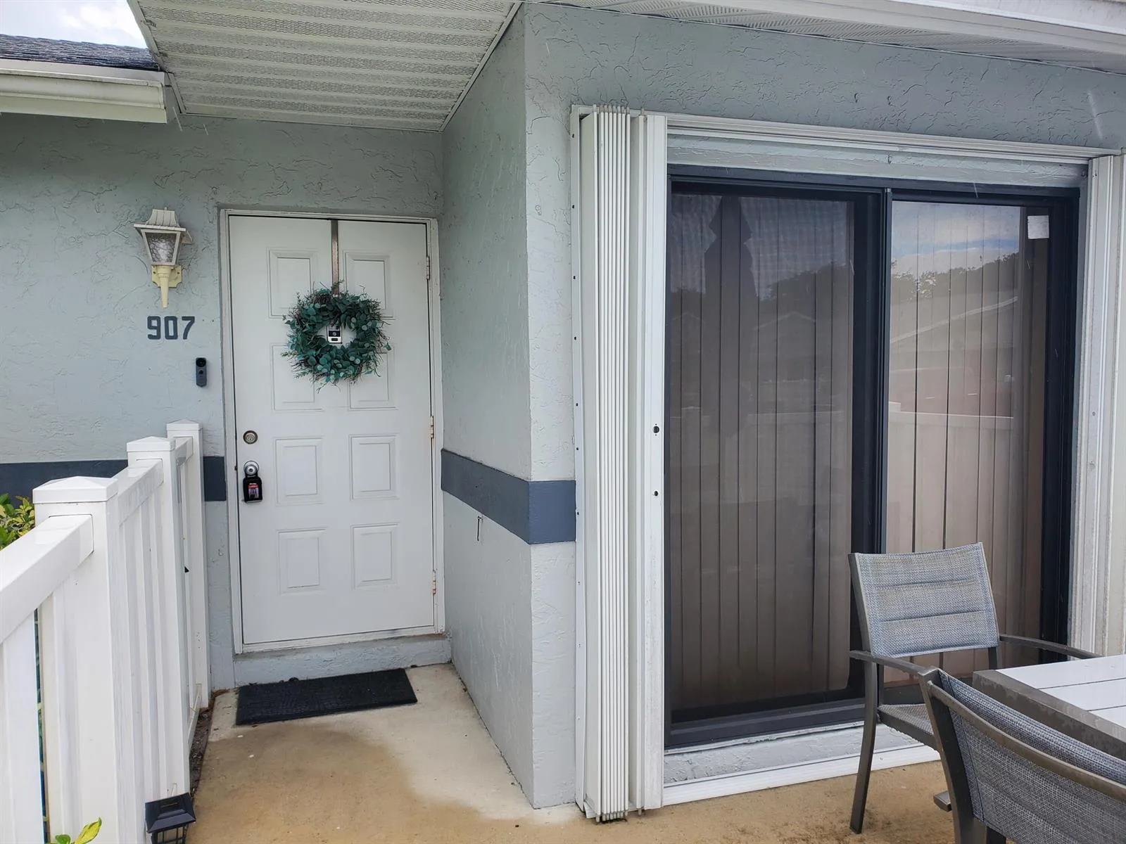 2641 GATELY Drive E # 907, West Palm Beach, FL 33415