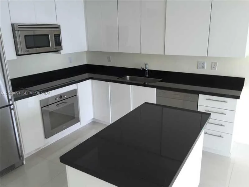 Mint at Riverfront Unit 3311 at 92 SW 3rd ST # 3311, Miami FL 33130 — photo 1