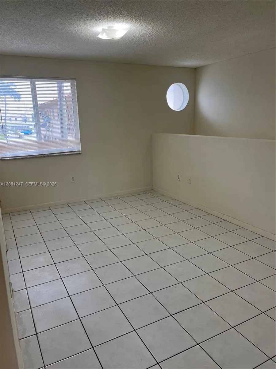 126 SW 21st Ave # 3, Miami, FL 33135 photo 4