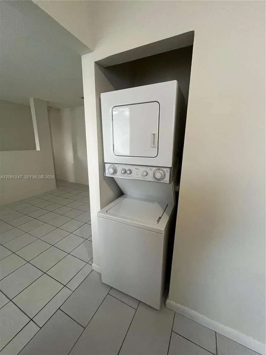 126 SW 21st Ave # 3, Miami, FL 33135 photo 7