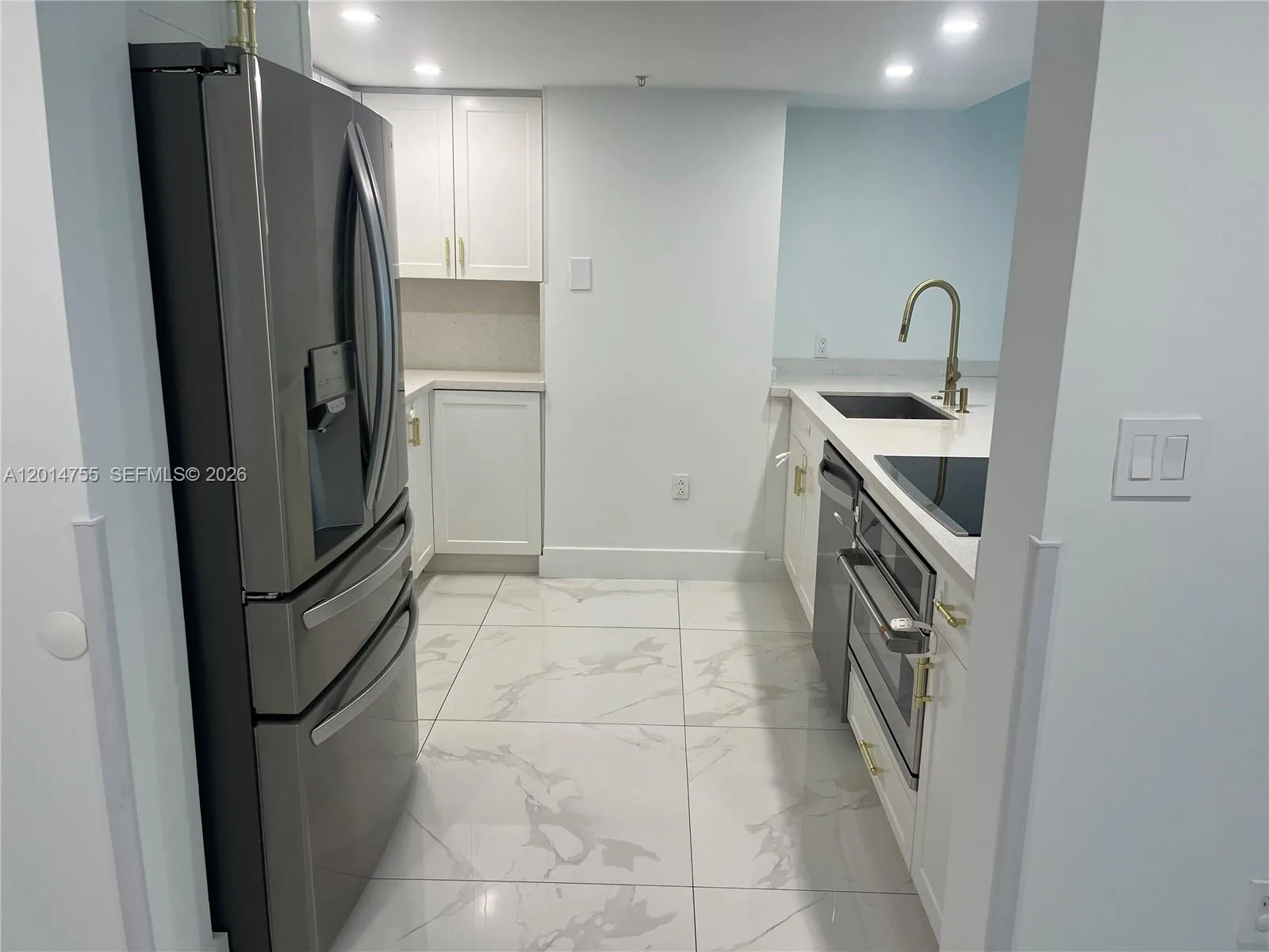 1800 N Bayshore Dr # 614, Miami, FL 33132 photo 8