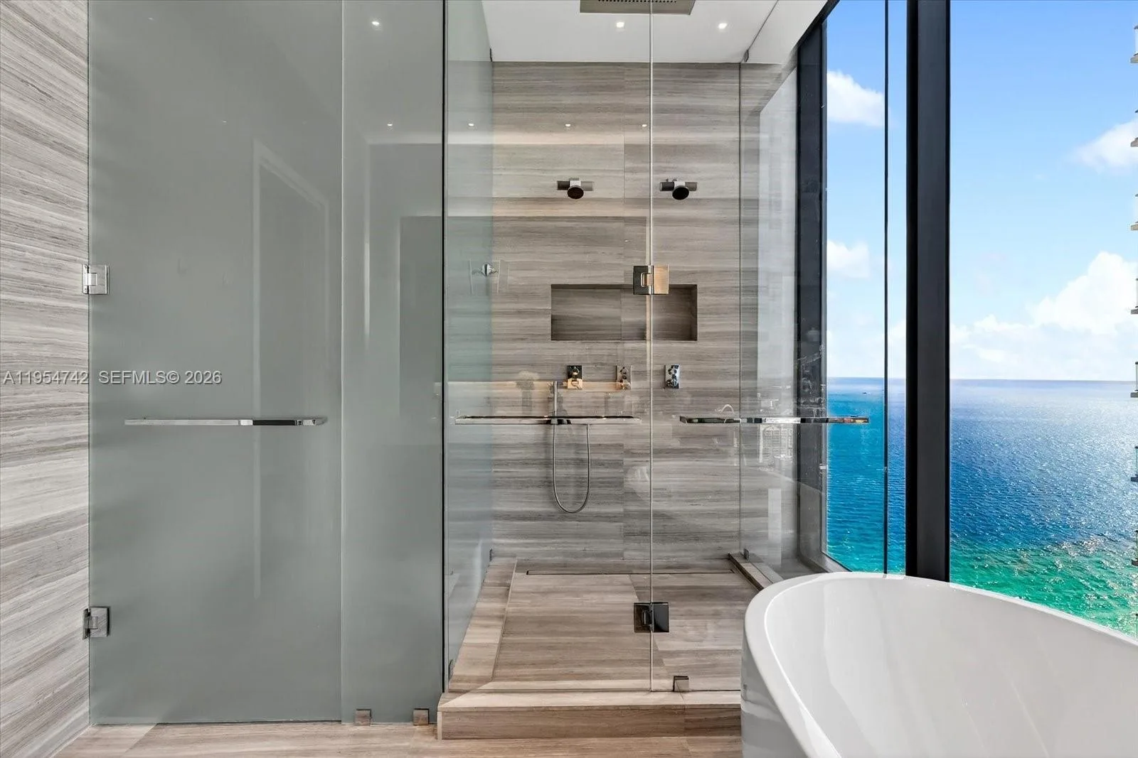 17141 Collins Ave # 2902, Sunny Isles Beach, FL 33160 photo 8