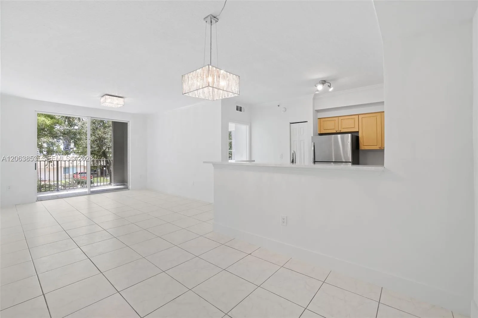 6831 SW 44th St # 205, Miami, FL 33155 photo 9