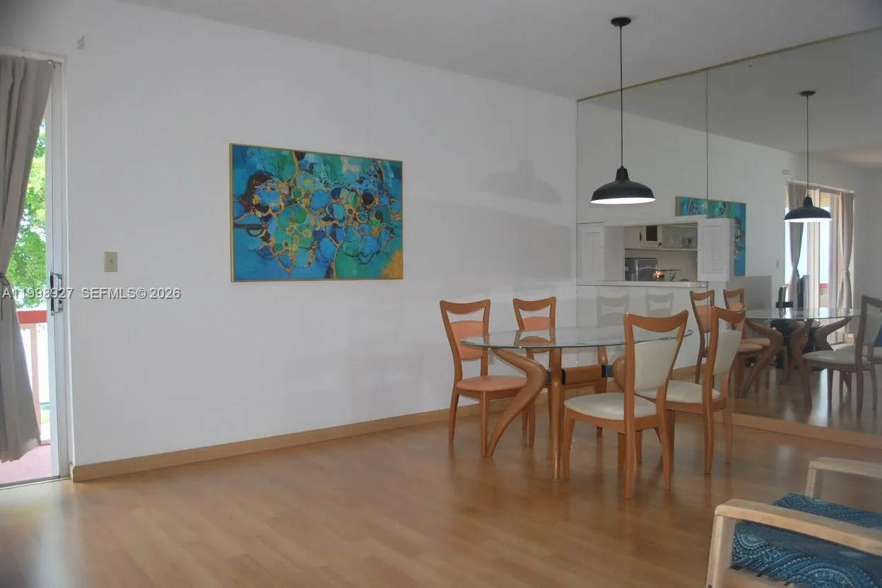 18707 NE 14th Ave # 733, Miami, FL 33179 photo 5