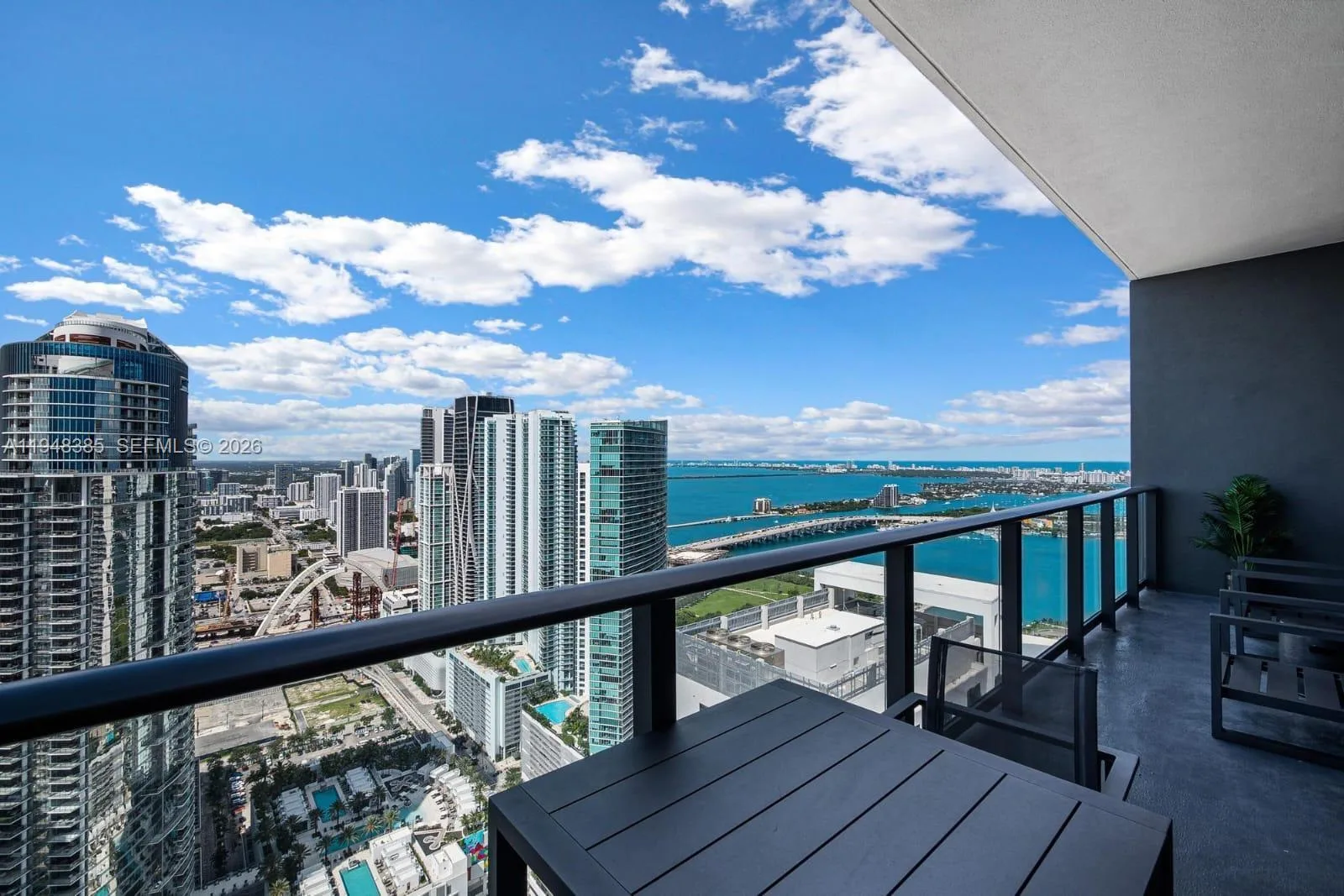 159 NE 6th St # 5101, Miami, FL 33132 photo 4