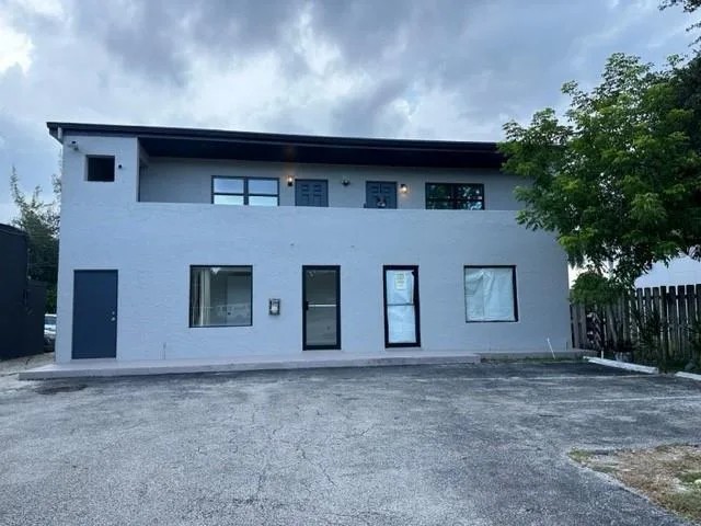 1337 NE 4TH Avenue, Fort Lauderdale, FL 33304 photo 2