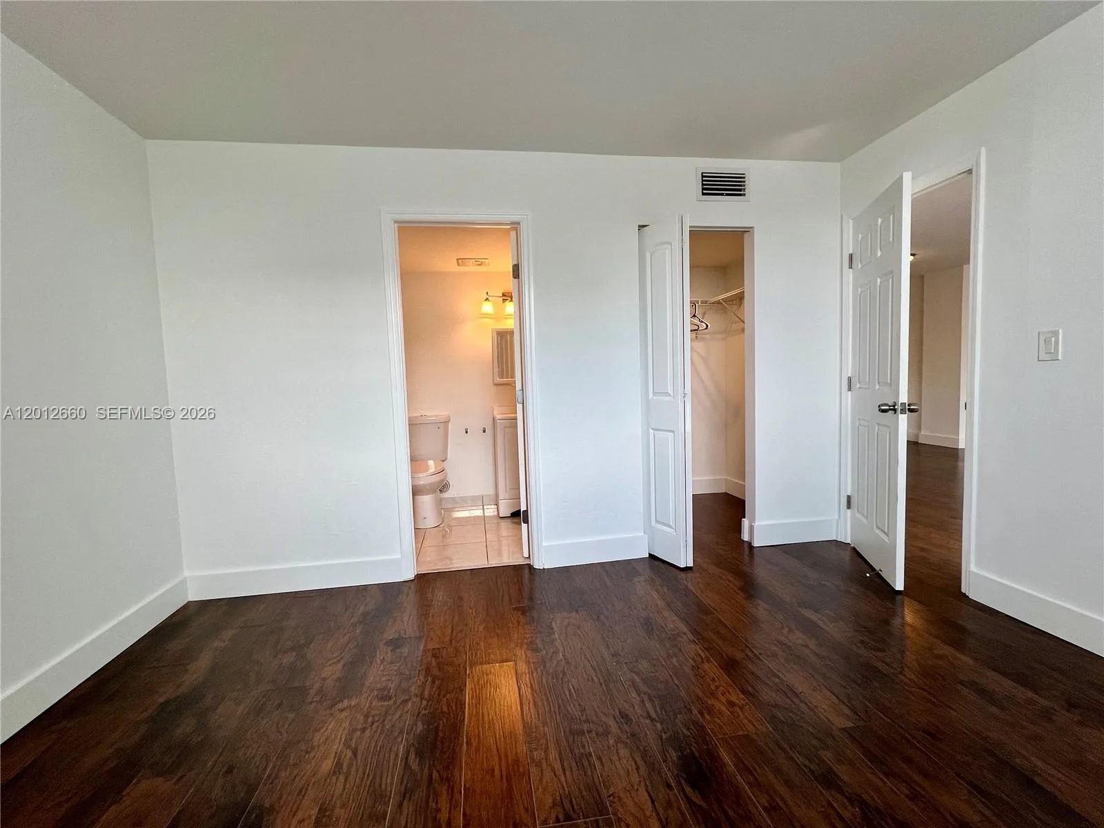 5055 NW 7th St # 303, Miami, FL 33126 photo 3
