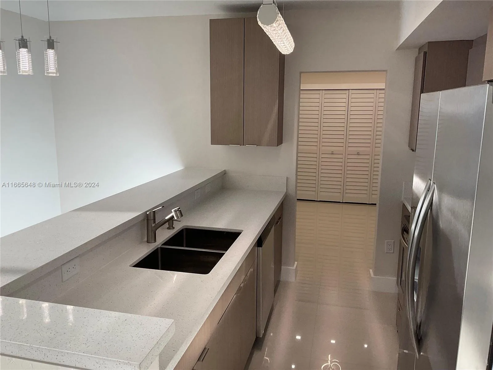 10185 Collins Ave # 406, Bal Harbour, FL 33154