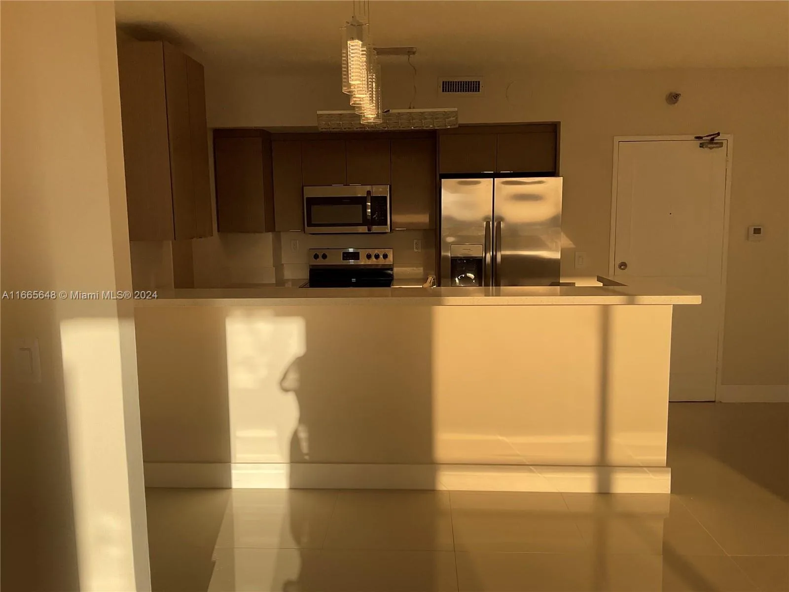 10185 Collins Ave # 406, Bal Harbour, FL 33154 photo 2