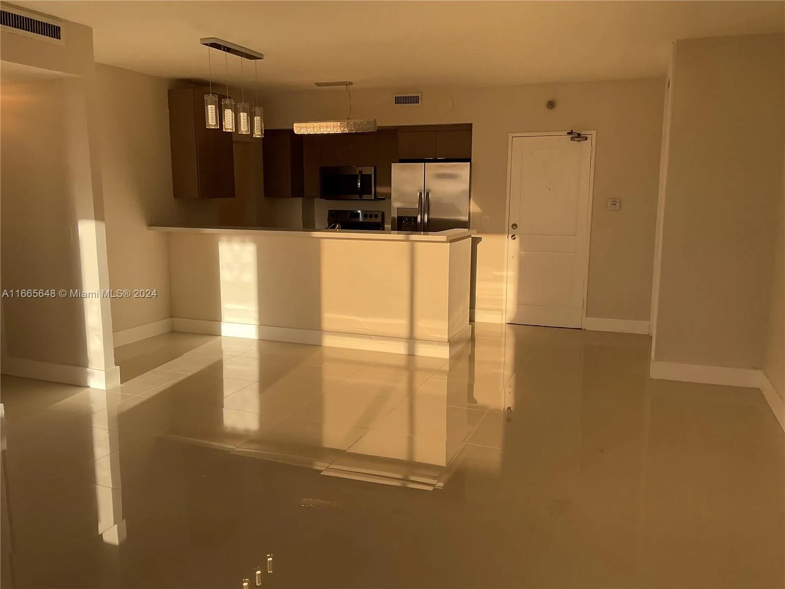 10185 Collins Ave # 406, Bal Harbour, FL 33154 photo 3