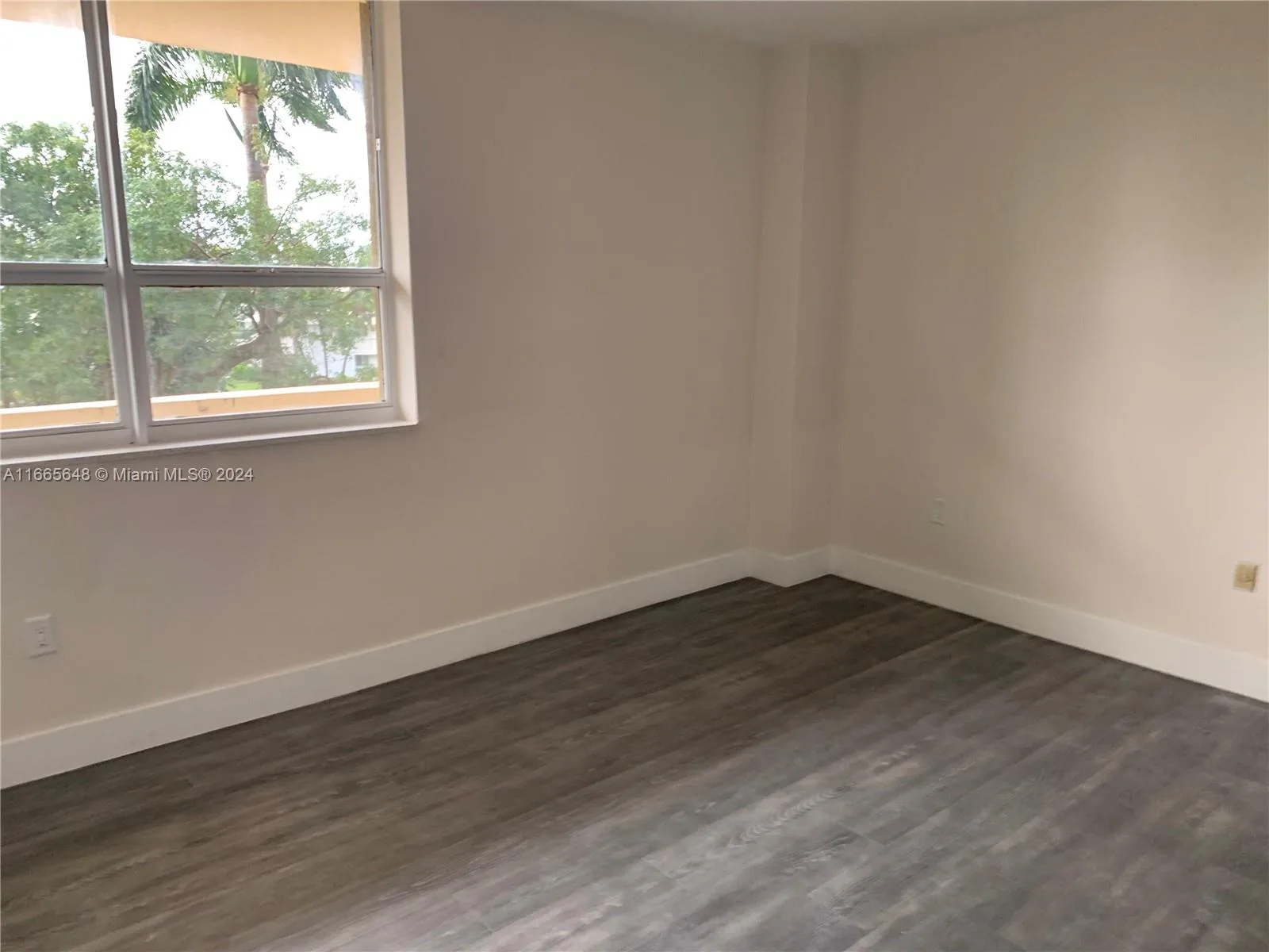 10185 Collins Ave # 406, Bal Harbour, FL 33154 photo 9